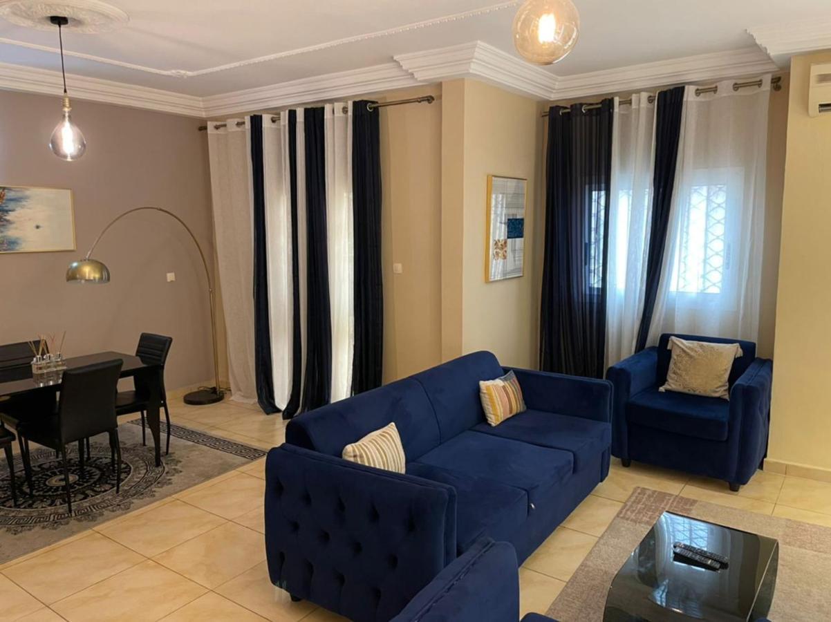 Appartement Cosy Goldy Bonapriso Douala Exterior photo